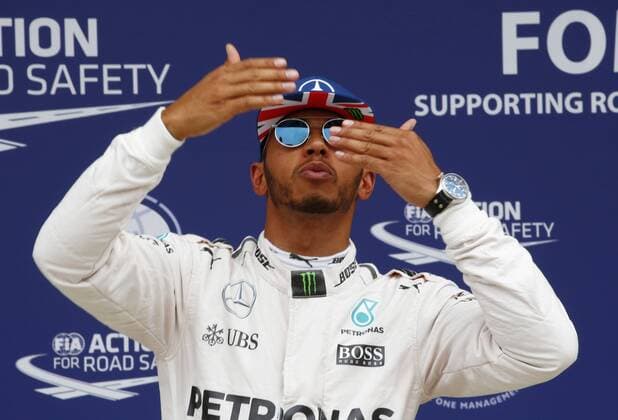 Motorsports: FIA Formula One World Championship WM Weltmeisterschaft 2016, Grand Prix of Great Britain, 44 Lewis Hamilton (GBR, Mercedes AMG Petronas Formula One Team), xHOCHxZWEIx