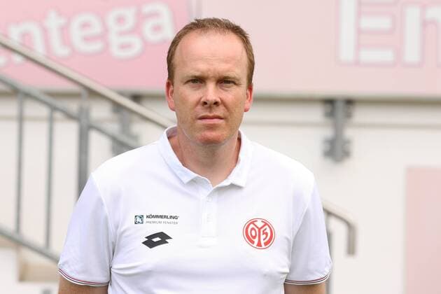 Fußball, 3. Liga, 1. FSV Mainz 05 II Porträttermin TORSTEN KOERNER BETREUER FUSSBALL, GER, 3. LIGA, PORTRAETTERMIN 2016 17, MAINZ 05 U23, MAINZ 05 II 