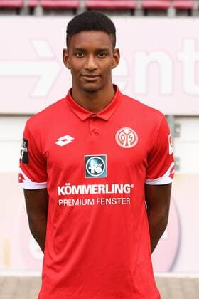 Fußball, 3. Liga, 1. FSV Mainz 05 II Porträttermin CHARMAINE HAEUSL FUSSBALL, GER, 3. LIGA, PORTRAETTERMIN 2016 17, MAINZ 05 U23, MAINZ 05 II 