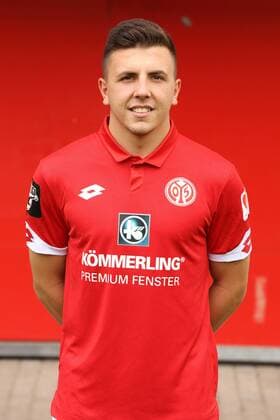 Fußball, 3. Liga, 1. FSV Mainz 05 II Porträttermin DENNIS FRANZIN FUSSBALL, GER, 3. LIGA, PORTRAETTERMIN 2016 17, MAINZ 05 U23, MAINZ 05 II 