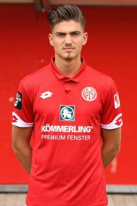Fußball, 3. Liga, 1. FSV Mainz 05 II Porträttermin PATRICK HUTH FUSSBALL, GER, 3. LIGA, PORTRAETTERMIN 2016 17, MAINZ 05 U23, MAINZ 05 II 
