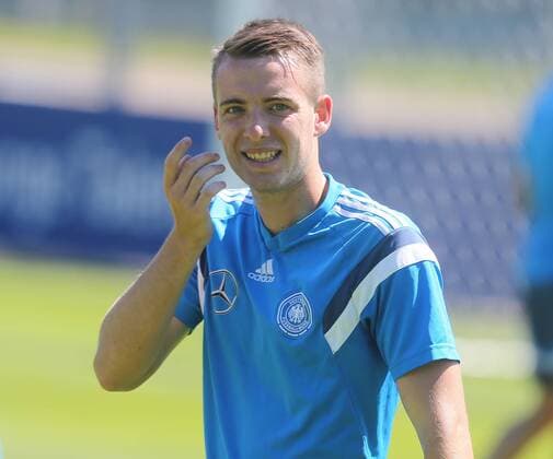 UEFA UNDER19 CHAMPIONSHIP Germany 2016 10.07.2016 UEFA UNDER19 CHAMPIONSHIP Germany 2016 Training DFB U19 Robert-Schlienz-Stadion VFB Stuttgart Max Besuschkow ( VFB Stuttgart)