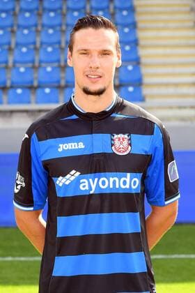 10.07.2016, Fußball, GER, 3.Liga, Portraettermin 2016 2017 FSV Frankfurt Fototermin, emspor v.l. Christopher Schorch (FSV Frankfurt) Frankfurt am Main