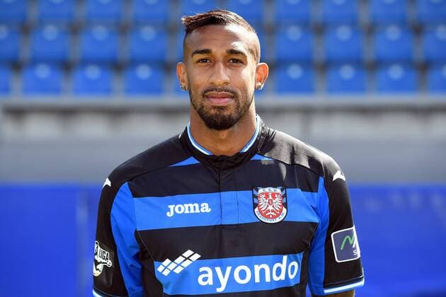 10.07.2016, Fußball, GER, 3.Liga, Portraettermin 2016 2017 FSV Frankfurt Fototermin, emspor v.l. Shawn Maurice Barry (FSV Frankfurt) Frankfurt am Main