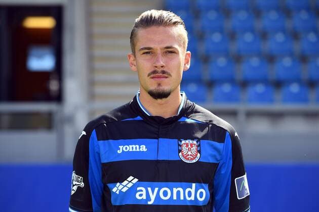 10.07.2016, Fußball, GER, 3.Liga, Portraettermin 2016 2017 FSV Frankfurt Fototermin, emspor v.l. Fabian Burdenski (FSV Frankfurt) Frankfurt am Main