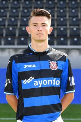 10.07.2016, Fußball, GER, 3.Liga, Portraettermin 2016 2017 FSV Frankfurt Fototermin, emspor v.l. Mateo Andacic (FSV Frankfurt) Frankfurt am Main
