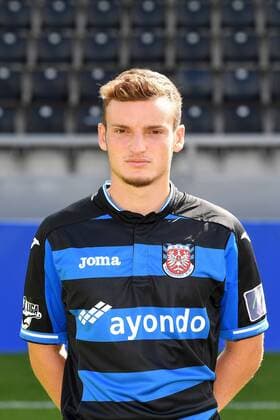 10.07.2016, Fußball, GER, 3.Liga, Portraettermin 2016 2017 FSV Frankfurt Fototermin, emspor v.l. Leon Hammel (FSV Frankfurt) Frankfurt am Main