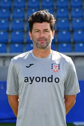 10.07.2016, Fußball, GER, 3.Liga, Portraettermin 2016 2017 FSV Frankfurt Fototermin, emspor v.l. Co Trainer Thomas Stickroth (FSV Frankfurt) Frankfurt am Main