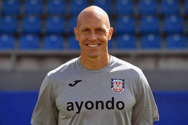 10.07.2016, Fußball, GER, 3.Liga, Portraettermin 2016 2017 FSV Frankfurt Fototermin, emspor v.l. Athletik Fitness Trainer Bastian Kliem (FSV Frankfurt) Frankfurt am Main