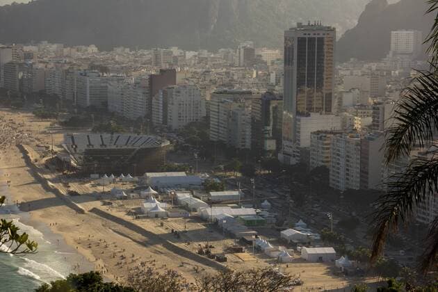 Locations Rio 2016 Olympic Games Olympische Spiele Olympia OS Arena Olympic Beach volleyball Beachvolleyball which is being built on the sands of Copacabana Beach is coming to the final stretch. Seats and stairs have been installed and access to the public are being implemented. With the Arena, a large part of the Copacabana boardwalk is no visibility to the sea. x1159102x  LuizxSouza
