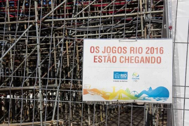 Locations Rio 2016 Olympic Games Olympische Spiele Olympia OS Arena Olympic Beach volleyball Beachvolleyball which is being built on the sands of Copacabana Beach is coming to the final stretch. Seats and stairs have been installed and access to the public are being implemented. With the Arena, a large part of the Copacabana boardwalk is no visibility to the sea. x1159105x  LuizxSouza