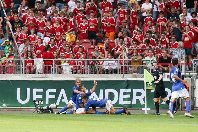 11.07.2016, xjfx, Fussball Europameisterschaft 2016 U19 (U 19), Deutschland - Italien, emspor v.l. Federico Dimarco (Italien),Torjubel, Goal celebration, celebrate the goal Stuttgart