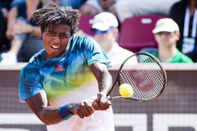160712 Elias Ymer, Sverige under tennismatchen under dag 3 Swedish Open 12 juli 2016 i Bastad.  Copyright: MathildaxAhlberg BB160712MA004