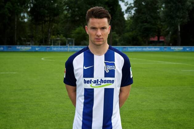 Fussball Berlin 12.07.2016 GER, 1. BL, DFL, Portraittermin, Porträttermin 2016 2017 Hertha BSC Berlin Alexander Baumjohann