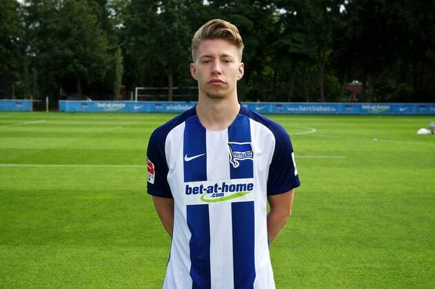 Fussball Berlin 12.07.2016 GER, 1. BL, DFL, Portraittermin, Porträttermin 2016 2017 Hertha BSC Berlin Mitchell Weiser
