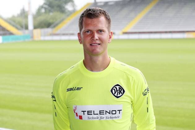 Fußball, GER, 3.Liga, Portraettermin 2016 2017, VfR Aalen, Daniel Bernhardt ( VfR Aalen ), Aalen Copyright: Eibner-Pressefoto Langer