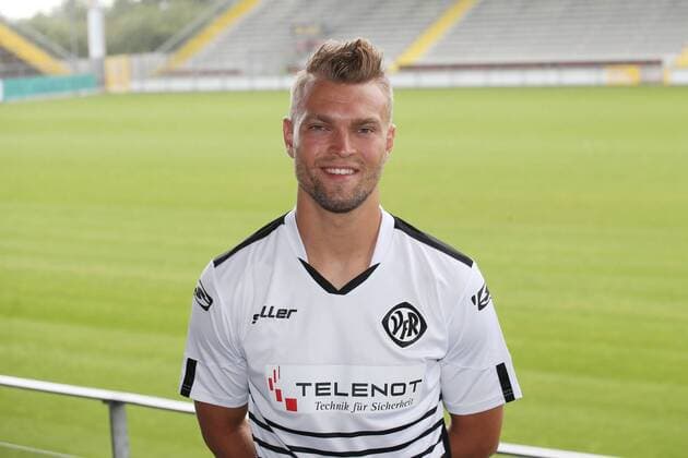 Fußball, GER, 3.Liga, Portraettermin 2016 2017, VfR Aalen, Neuzugang Yannick Deichmann ( VfR Aalen ), Aalen Copyright: Eibner-Pressefoto Langer