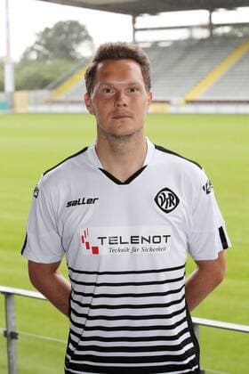 Fußball, GER, 3.Liga, Portraettermin 2016 2017, VfR Aalen, Robert Mueller ( VfR Aalen ), Aalen Copyright: Eibner-Pressefoto Langer