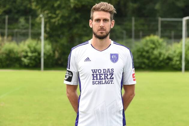Fußball 3. Liga, Porträttermin 2016 2017 VfL Osnabrück am 12.07.2016 in der Sportpark Illoshöhe in Osnabrück Tobias Willers (Osnabrueck) mt