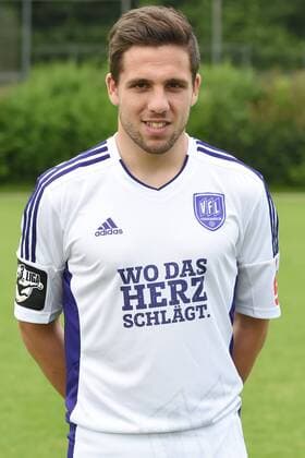 Fußball 3. Liga, Porträttermin 2016 2017 VfL Osnabrück am 12.07.2016 in der Sportpark Illoshöhe in Osnabrück Ahmet Arslan (Osnabrueck) mt