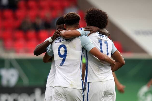 Jubel nach dem 0:2 von Dominic Solanke ( England ), Frankreich vs England, U-19-Fussball-Europameisterschaft 2016 , Fussball, 12.07.2016, Heidenheim Copyright: Langer Eibner-Pressefoto EP_HLR