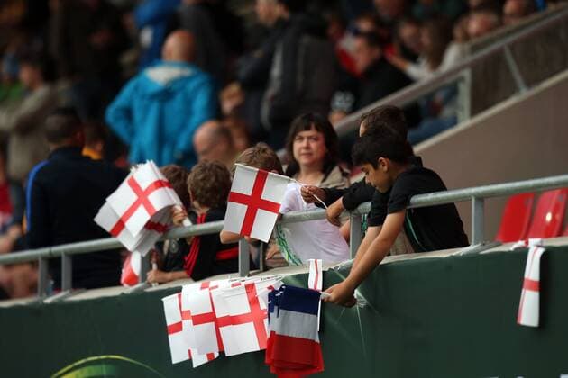 Fans mi Fahnen, Frankreich vs England, U-19-Fussball-Europameisterschaft 2016 , Fussball, 12.07.2016, Heidenheim Copyright: Langer Eibner-Pressefoto EP_HLR