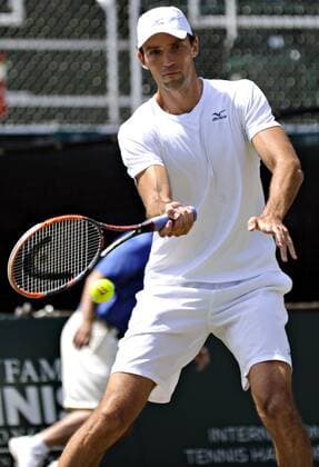 July 13, 2016: Ivo Karlovic (CRO) hits a forehand in his round of 16 match vs. Frank Dancevic (CAN) at the 2016 Hall of Fame Championships held at the Casino at Newport, R.I. This ATP Tennis Herren match was won by Karlovic 3-6,7-6 (7-5), 6-4. Tennis 2016: Hall of Fame Championships JUL, 16 - ZUMAc04_