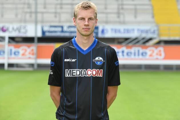 Fußball 3. Liga, Porträttermin 2016 2017 SC Paderborn 07 am 13.07.2016 in der Benteler-Arena in Paderborn Thomas Bertels (Paderborn) mt
