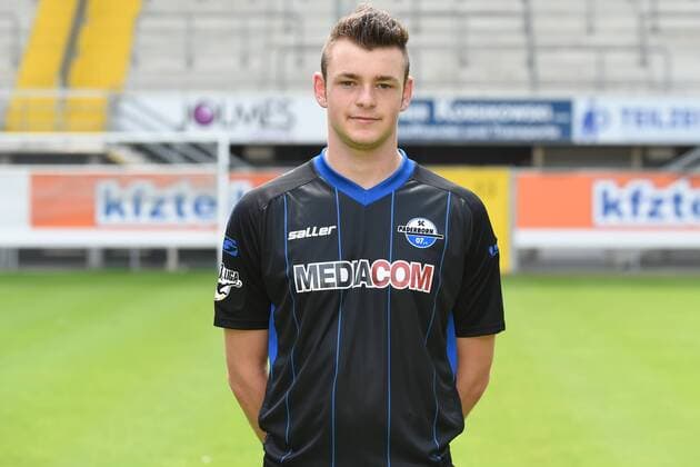 Fußball 3. Liga, Porträttermin 2016 2017 SC Paderborn 07 am 13.07.2016 in der Benteler-Arena in Paderborn Tim Mannek (Paderborn) mt