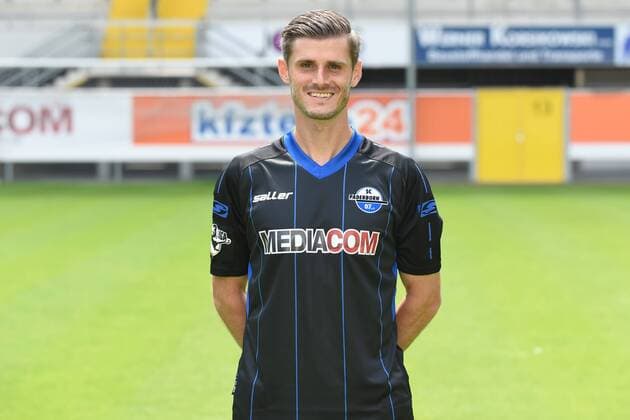 Fußball 3. Liga, Porträttermin 2016 2017 SC Paderborn 07 am 13.07.2016 in der Benteler-Arena in Paderborn Marc Vucinovic (Paderborn) mt
