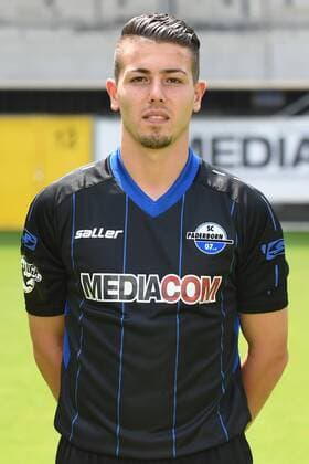 Fußball 3. Liga, Porträttermin 2016 2017 SC Paderborn 07 am 13.07.2016 in der Benteler-Arena in Paderborn Aykut Soyak (Paderborn) mt