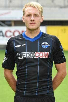 Fußball 3. Liga, Porträttermin 2016 2017 SC Paderborn 07 am 13.07.2016 in der Benteler-Arena in Paderborn Ben Zolinski (Paderborn) mt