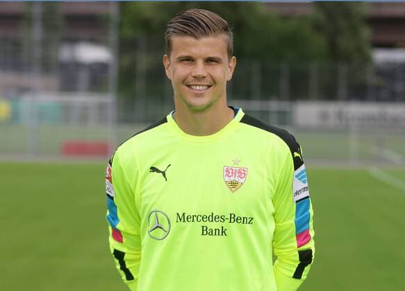 Fussball 2. Bundesliga 2016 2017 13.07.2014 Fototermin beim VfB Stuttgart: Torwart Mitchell Langerak