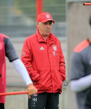 14.07.2016, 1.BL, FC Bayern Training, Säbenerstrasse Muenchen, Fussball, im Bild: Trainer Carlo Ancelotti (FCB)