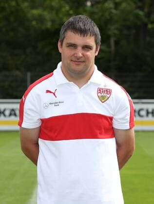 14.07.2016, Stuttgart, Fußball Regionalliga Saison 2016 2017 VfB Stuttgart II: Mannschaftsfoto, Fototermin, Portraits: Zeugwart Jürgen Möhrle