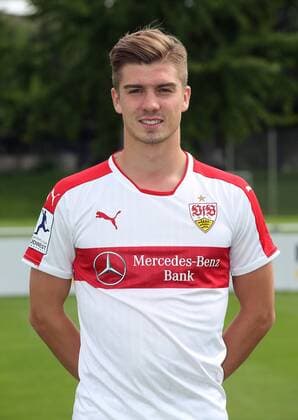14.07.2016, Stuttgart, Fußball Regionalliga Saison 2016 2017 VfB Stuttgart II: Mannschaftsfoto, Fototermin, Portraits: Clemens Schlimgen