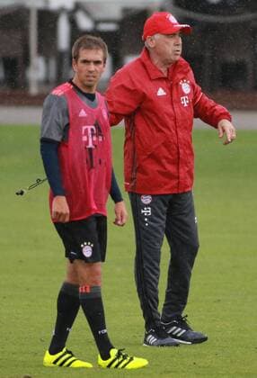 Trainer Carlo Ancelotti, Philipp Lahm Fussball 1.BL FC Bayern München 14.07.2016 Training