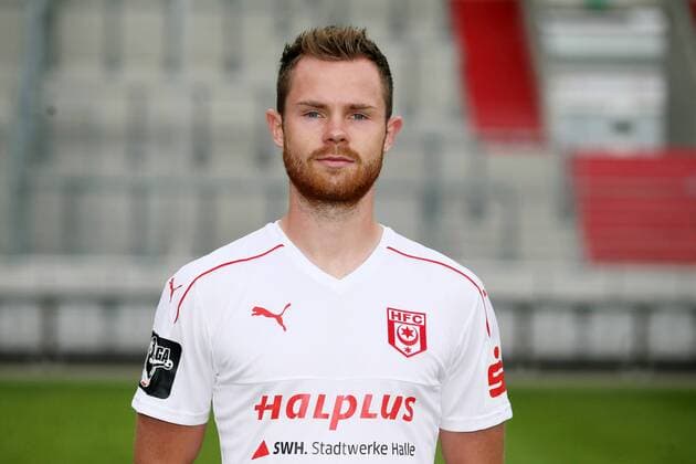 Hallescher FC Fußball Saison 2016-17 Halle Saale, 14.07.2016, Fußball, 3.Liga, GER, Porträttermin 2016 2017. , Hallescher FC , Im Bild: Tobias Müller Mueller ,