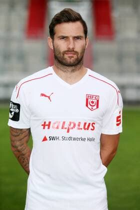 Hallescher FC Fußball Saison 2016-17 Halle Saale, 14.07.2016, Fußball, 3.Liga, GER, Porträttermin 2016 2017. , Hallescher FC , Im Bild: Sascha Pfeffer ,