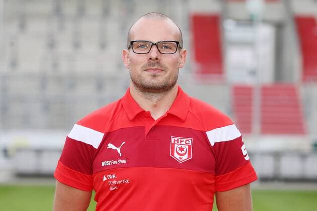 Hallescher FC Fußball Saison 2016-17 Halle Saale, 14.07.2016, Fußball, 3.Liga, GER, Porträttermin 2016 2017. , Hallescher FC , Im Bild: Steve Rohr, Physiotherapeut ,