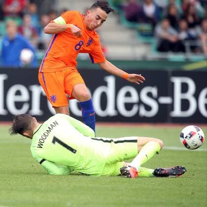 Freddie Woodman ( England ) Abdelhak Bouri ( Niederlande ), Niederlande vs England, U-19-Fussball-Europameisterschaft 2016 , Fussball, 15.07.2016, Ulm Copyright: Langer Eibner-Pressefoto EP_HLR