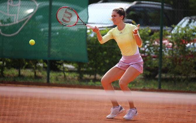 16.07.2016 xcex Deutschland, Darmstadt, Tennis-Trophy bei TEC Darmstadt zugunsten des Projekts DU MUSST KÄMPFEN - Spenden für an Krebs erkrankte Kinder und Jugendliche Tennisprofi Andrea Petkovic