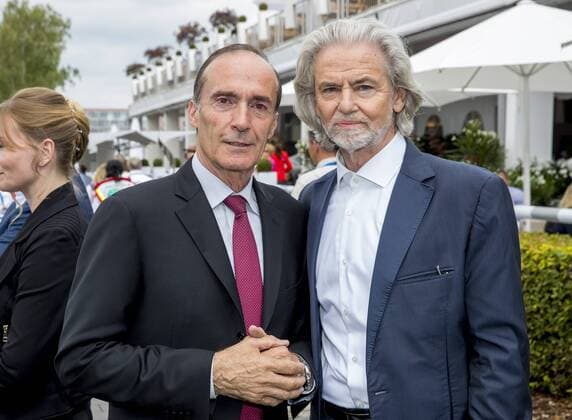 Aachen - CHIO 2016 Verleihung Goldene Sportpyramide durch die Deutsche Sporthilfe. Hermann Bühlbecker mit Eberhard Gienger vor der Verleihung der Goldenen Sportpyramide -
