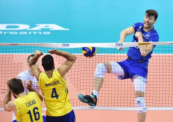 2016.07.16 Krakow Siatkowka mezczyzn Liga Swiatowa 2016 Finaly polfinal Francja - Brazylia N z Nicolas Marechal (FRA) Foto Lukasz Laskowski PressFocus 2016.07.16 Men Volleyball World League Finals semifinal game France vs Brazil Nicolas Marechal (FRA) Credit: Lukasz Laskowski PressFocus NEWSPIX.PL --- Newspix.pl FRANCE OUT!  20160716LUK193