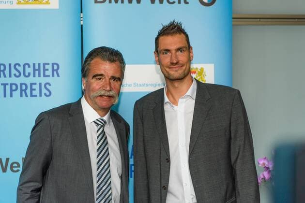 GER, Bayerische Sportpreis 2016 16.07.2016, BMW Welt, Muenchen, GER, Bayerische Sportpreis 2016, im Bild Heiner Brand mit Carsten Lichtlein nordphotoxStraubmeier