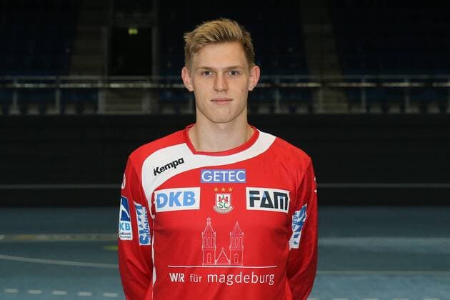 Torwart Florian Link (SC Magdeburg) - Handball Bundesliga Saison 2016-2017 offizeller Fototermin SC Magdeburg in der GETEC Arena in Magdeburg - Einzelbild,Portrait,Deutschland, Handball, Mann, Maenner,15.07.2016