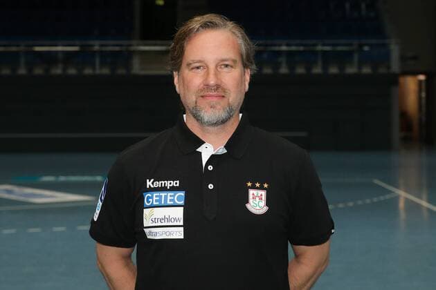 Physiotherapeut Guido Engemann (SC Magdeburg) - Handball Bundesliga Saison 2016-2017 offizeller Fototermin SC Magdeburg in der GETEC Arena in Magdeburg - Einzelbild,Portrait,Deutschland, Handball, Mann, Maenner,15.07.2016