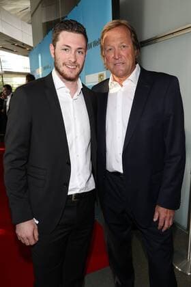 Erich Kuehnhackl mit Sohn Tom Kuehnhackl, Bayerischer Sportpreis 2016 in der BMW Welt in Muenchen am 16.07.2016