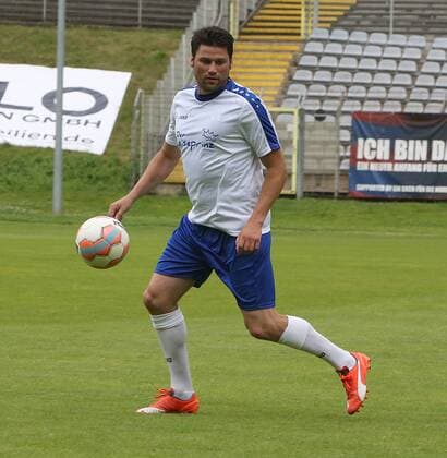 Wuppertaler SV Legenden - Bundesligaallstars, 16.07.2016 -- Giovanni Federico am Ball