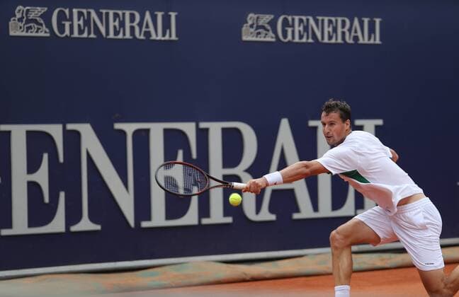 TENNIS - ATP Tennis Herren Generali Open 2016 KITZBUEHEL,AUSTRIA,18.JUL.16 - TENNIS - ATP World Tour, Generali Open. Image shows Kenny de Schepper (FRA). GEPAxpictures xAndreasxPranter